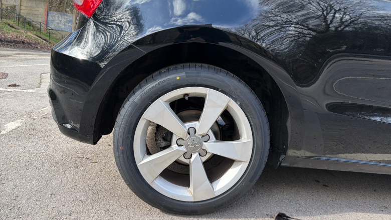 Audi A1 1.4 TFSI Sport Nav 3dr Petrol Hatchback